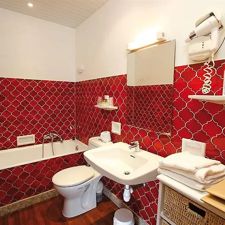 Logis Le Provencal 3* Les Issambres